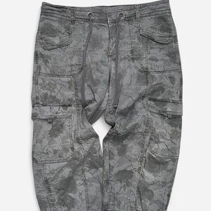 Y2K GRAY FLORAL PATTERN MULTIPOCKET UTILITY CARGO PANTS